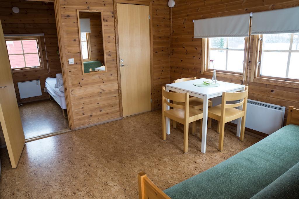 Hotel Sikfors Konferens & Fritidsby Vargbacken Zimmer foto